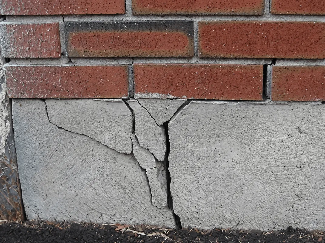 Concrete foundation with serious structural damage in Manchester, NH
